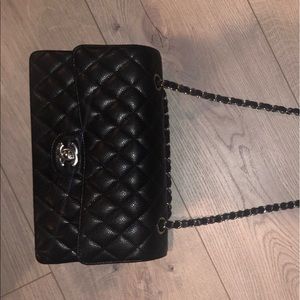 Medium Classic Chanel Handbag (Brand New)